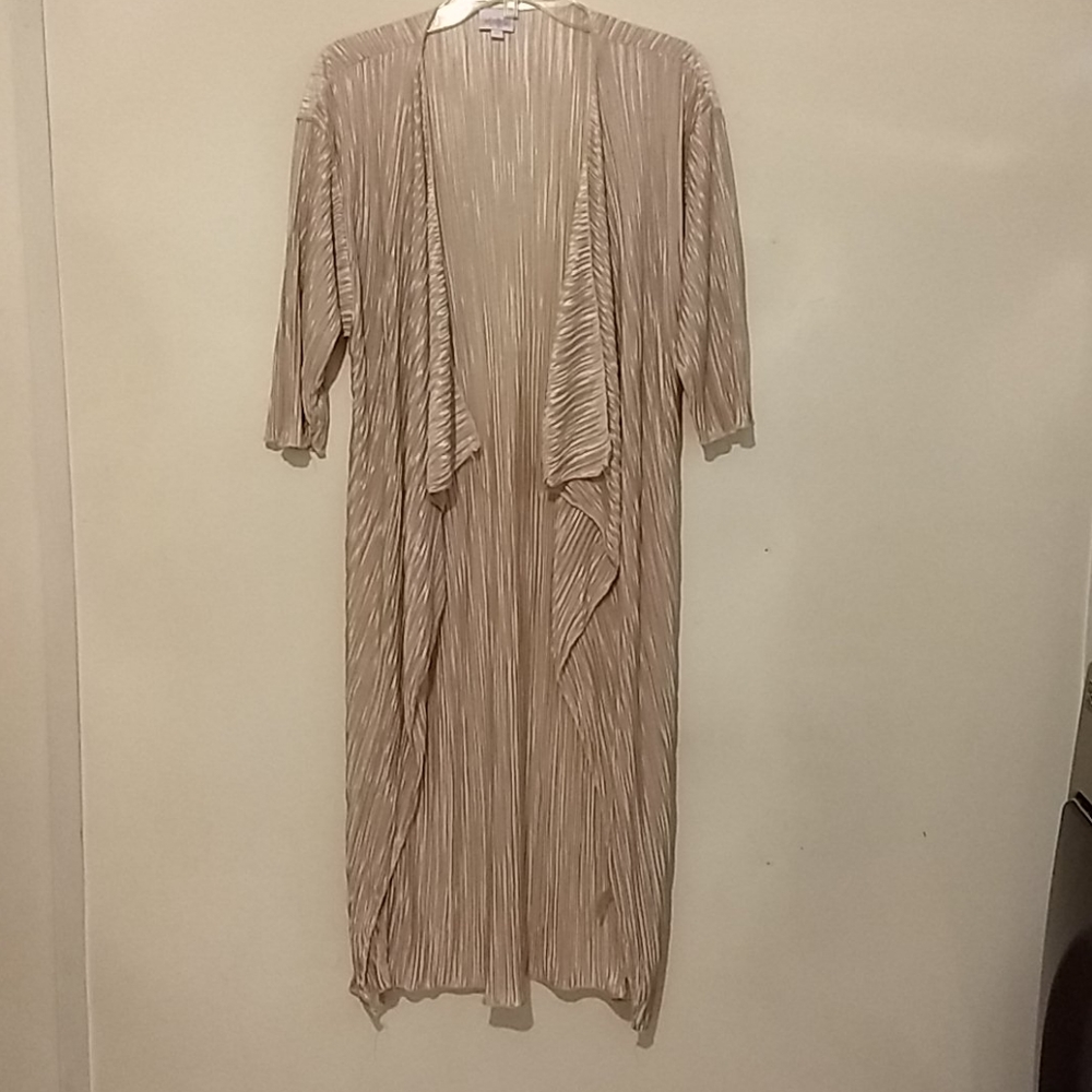 LuLaRoe Shirley